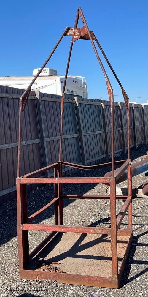 image for item MS9547 55" x 40" x 9'8" crane basket