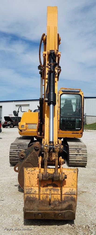 image for item MW9651 2000 Hyundai Robex 130LC-3  excavator