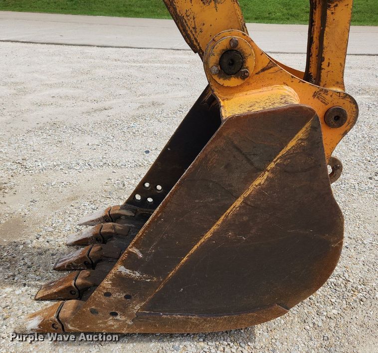 image for item MW9651 2000 Hyundai Robex 130LC-3  excavator