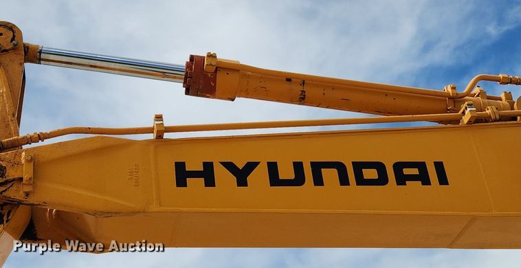 image for item MW9651 2000 Hyundai Robex 130LC-3  excavator