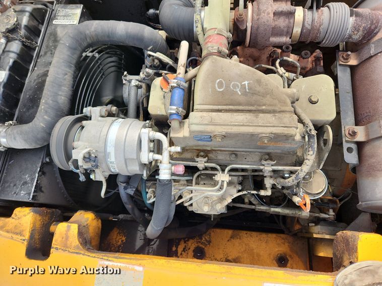 image for item MW9651 2000 Hyundai Robex 130LC-3  excavator