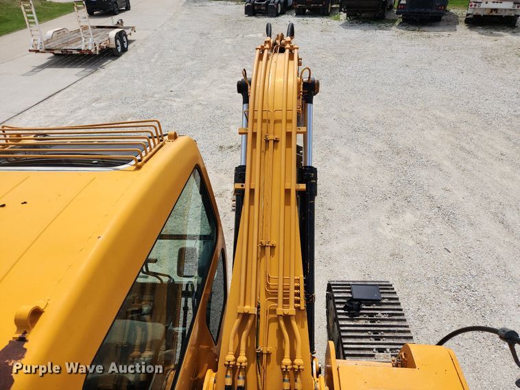 image for item MW9651 2000 Hyundai Robex 130LC-3  excavator