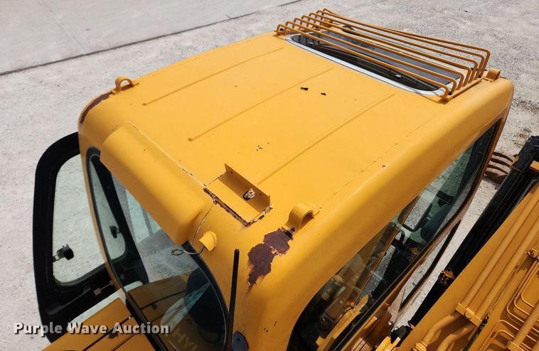 image for item MW9651 2000 Hyundai Robex 130LC-3  excavator