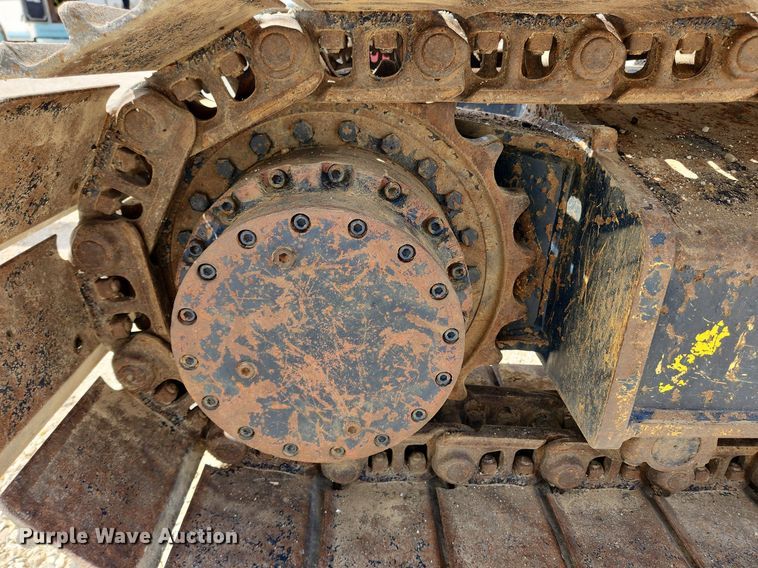 image for item MW9651 2000 Hyundai Robex 130LC-3  excavator