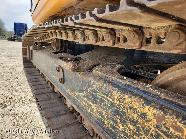 image for item MW9651 2000 Hyundai Robex 130LC-3  excavator