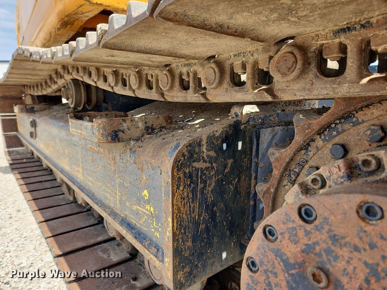 image for item MW9651 2000 Hyundai Robex 130LC-3  excavator