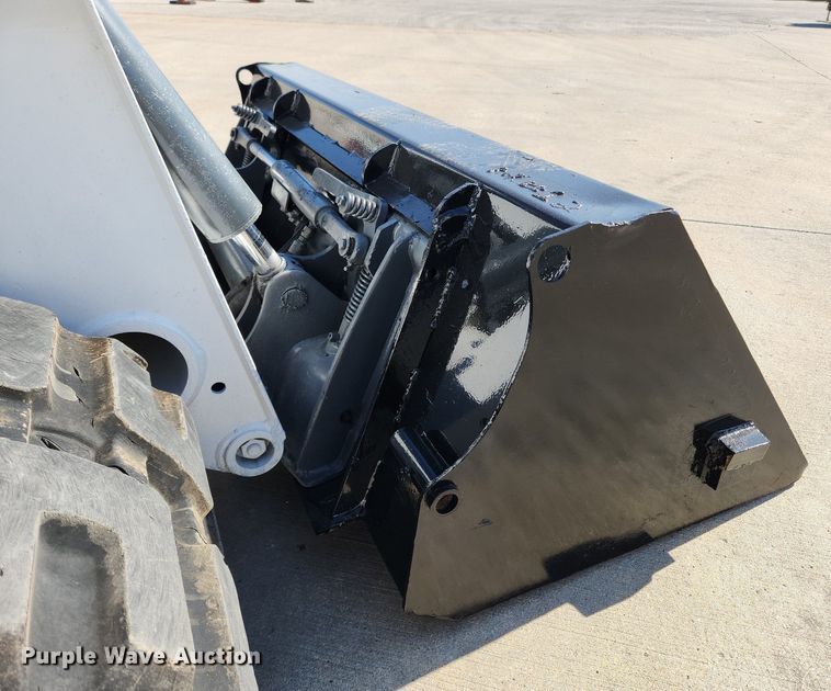 image for item MW9663 2018 Bobcat T770  tracked skid steer loader