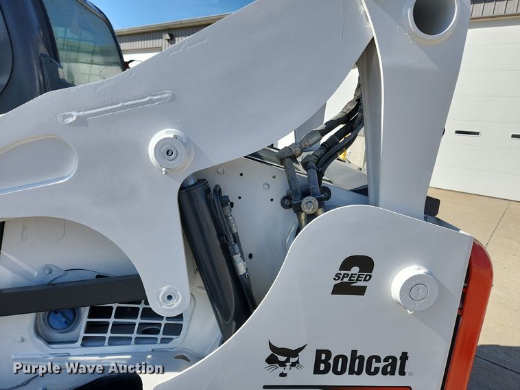 image for item MW9663 2018 Bobcat T770  tracked skid steer loader