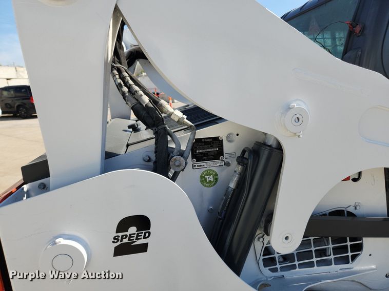 image for item MW9663 2018 Bobcat T770  tracked skid steer loader