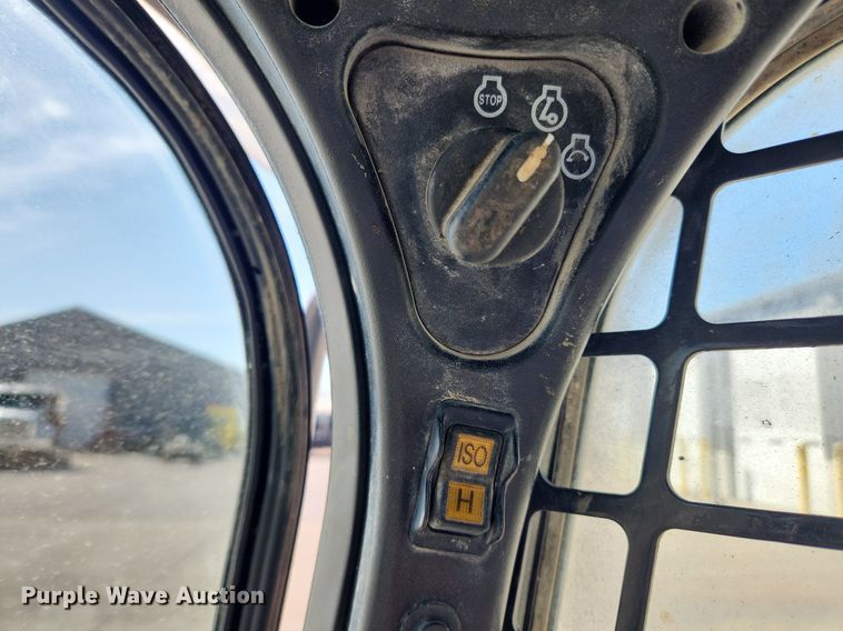 image for item MW9663 2018 Bobcat T770  tracked skid steer loader