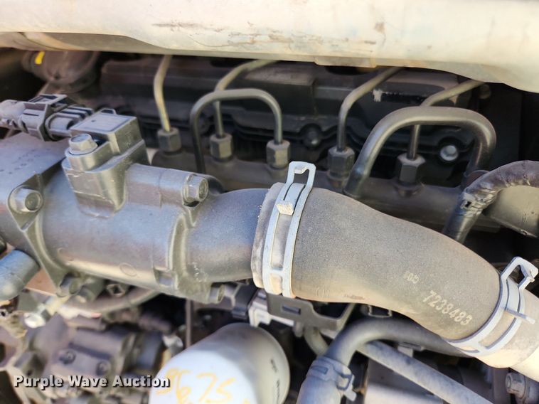 image for item MW9663 2018 Bobcat T770  tracked skid steer loader