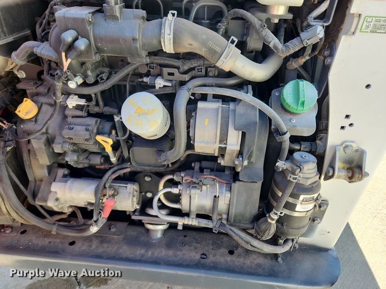 image for item MW9663 2018 Bobcat T770  tracked skid steer loader