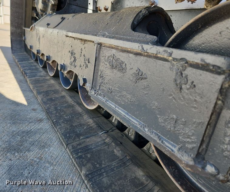 image for item MW9663 2018 Bobcat T770  tracked skid steer loader