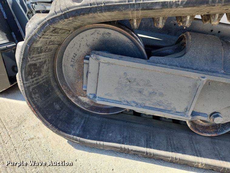 image for item MW9663 2018 Bobcat T770  tracked skid steer loader