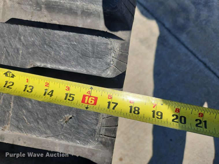 image for item MW9663 2018 Bobcat T770  tracked skid steer loader