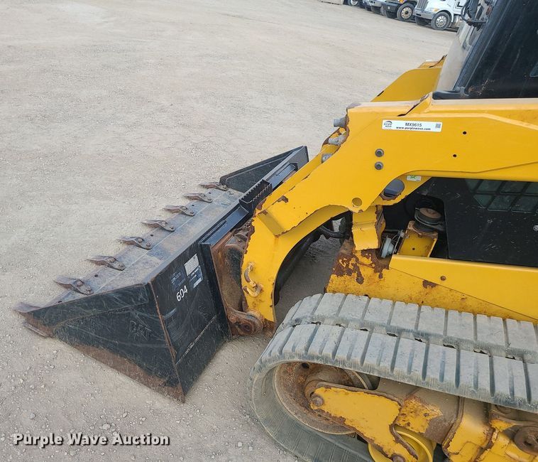 image for item MX9615 2016 Caterpillar 259D  tracked skid steer loader