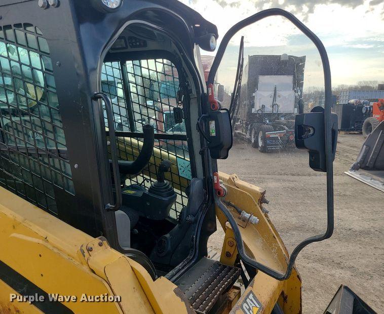 image for item MX9615 2016 Caterpillar 259D  tracked skid steer loader