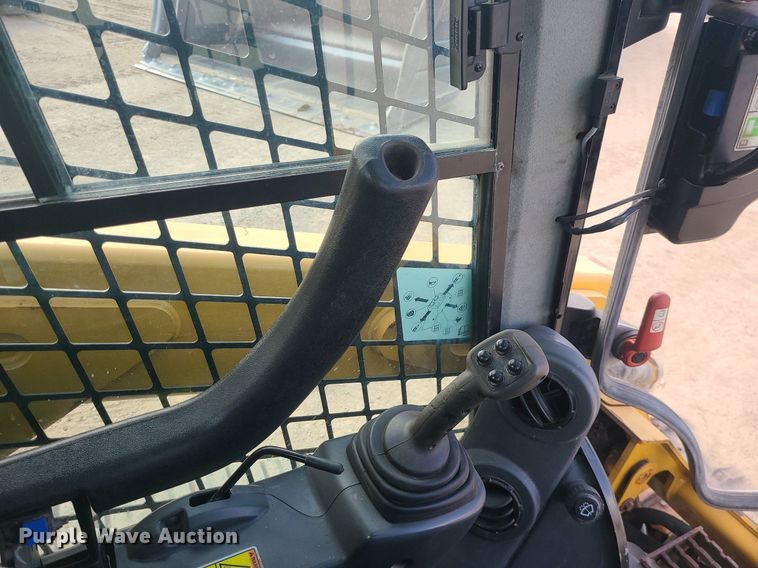 image for item MX9615 2016 Caterpillar 259D  tracked skid steer loader