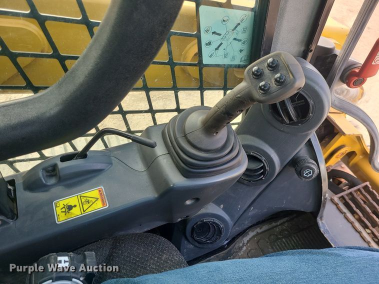 image for item MX9615 2016 Caterpillar 259D  tracked skid steer loader