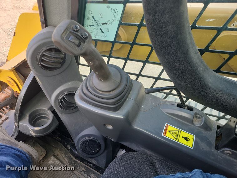 image for item MX9615 2016 Caterpillar 259D  tracked skid steer loader