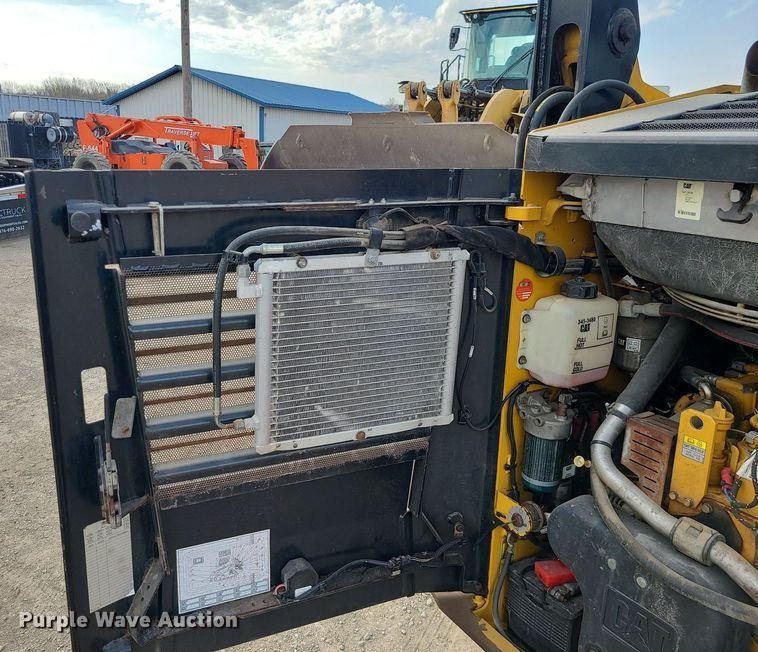 image for item MX9615 2016 Caterpillar 259D  tracked skid steer loader