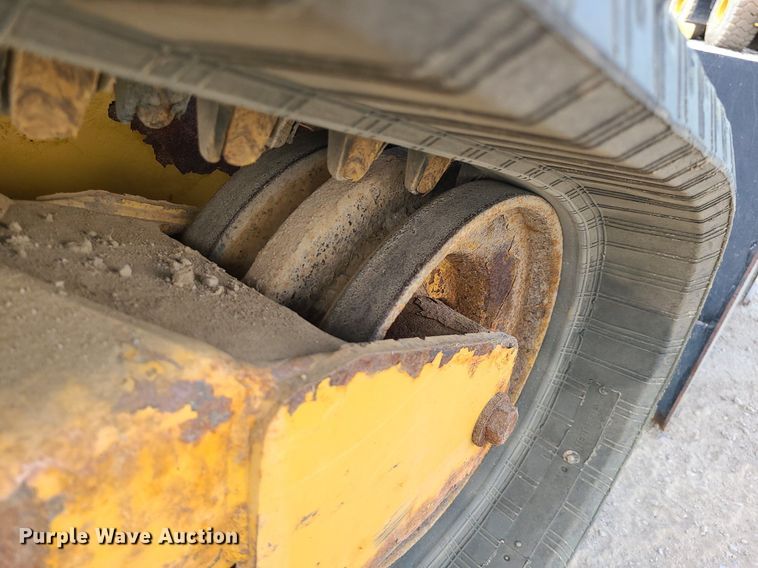 image for item MX9615 2016 Caterpillar 259D  tracked skid steer loader