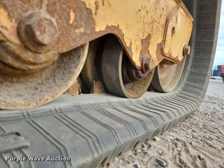 image for item MX9615 2016 Caterpillar 259D  tracked skid steer loader