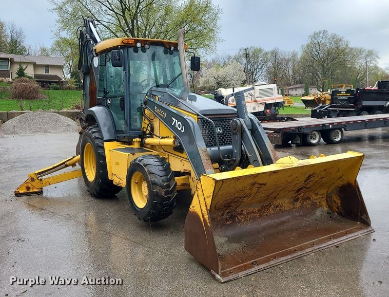 image for item MX9619 2010 John Deere 710J  backhoe