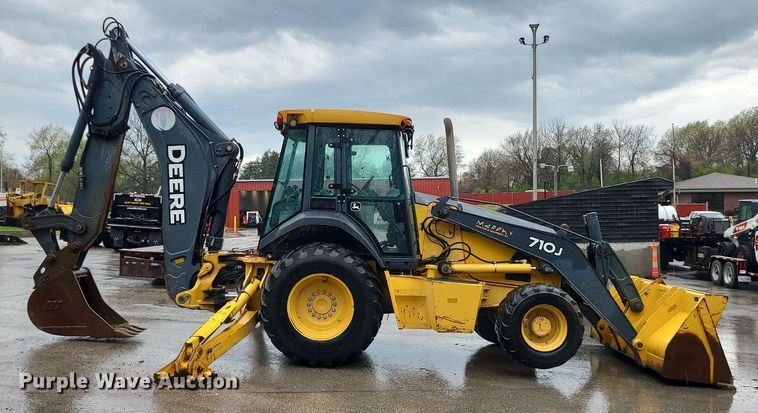image for item MX9619 2010 John Deere 710J  backhoe