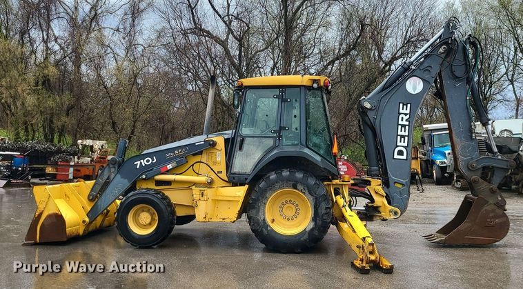 image for item MX9619 2010 John Deere 710J  backhoe