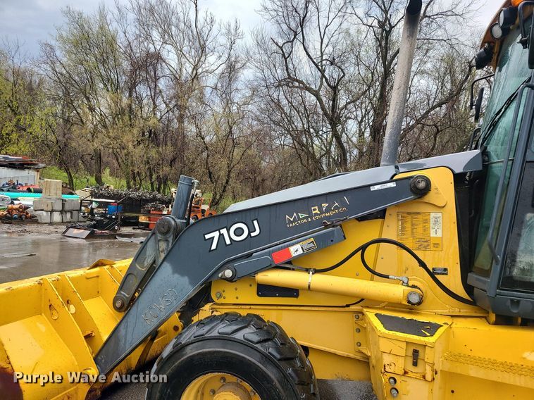 image for item MX9619 2010 John Deere 710J  backhoe