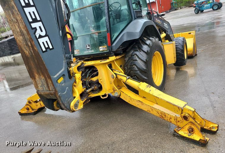 image for item MX9619 2010 John Deere 710J  backhoe