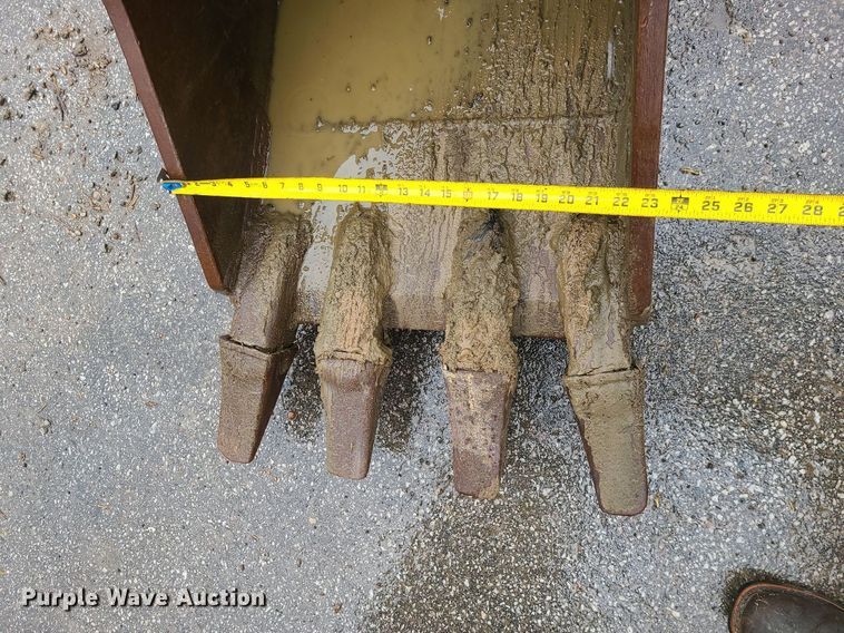 image for item MX9619 2010 John Deere 710J  backhoe