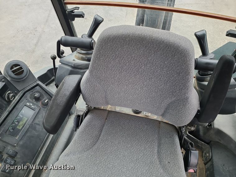 image for item MX9619 2010 John Deere 710J  backhoe