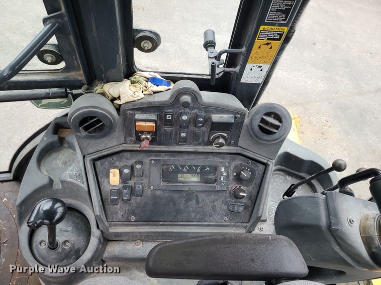 image for item MX9619 2010 John Deere 710J  backhoe