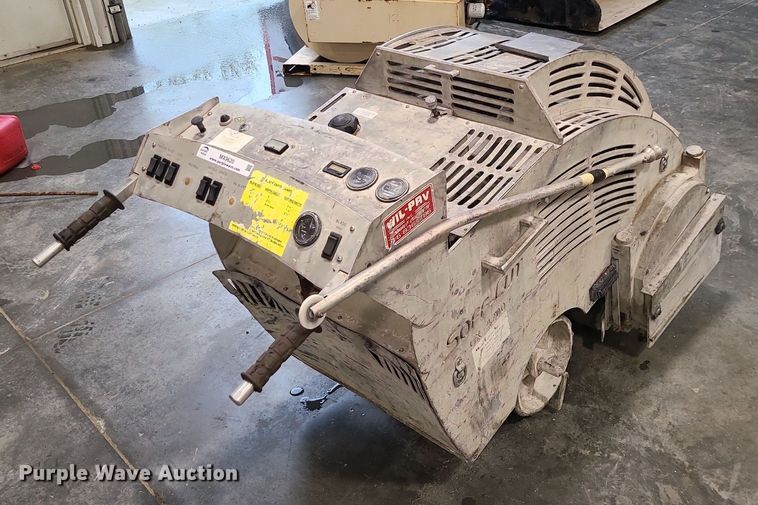 image for item MX9620 Soff-Cut GX4200  concrete saw