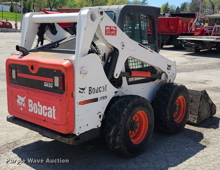image for item MX9622 2016 Bobcat S650  skid steer loader