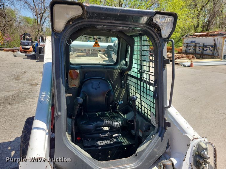 image for item MX9622 2016 Bobcat S650  skid steer loader