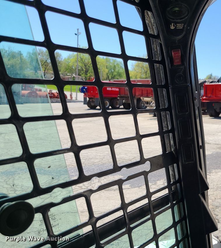 image for item MX9622 2016 Bobcat S650  skid steer loader