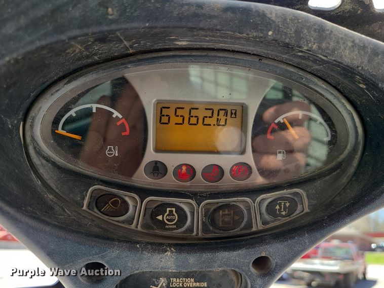 image for item MX9622 2016 Bobcat S650  skid steer loader