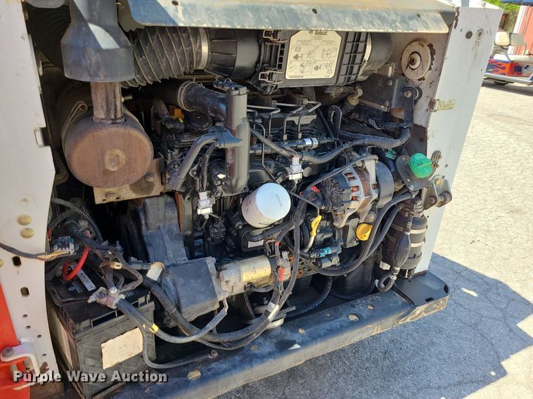 image for item MX9622 2016 Bobcat S650  skid steer loader