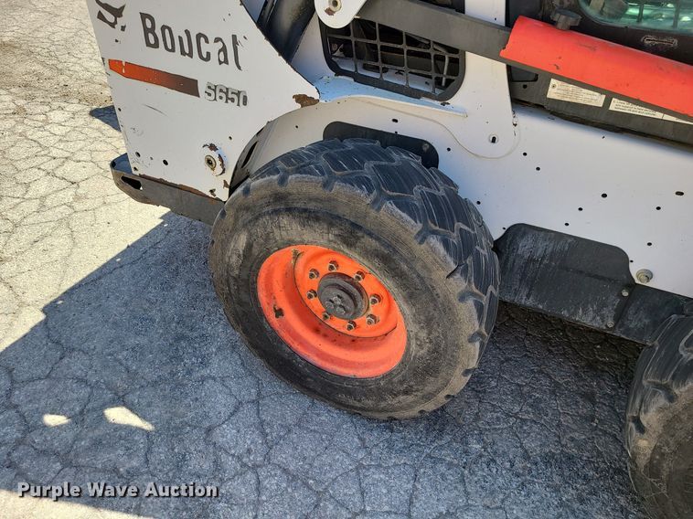 image for item MX9622 2016 Bobcat S650  skid steer loader