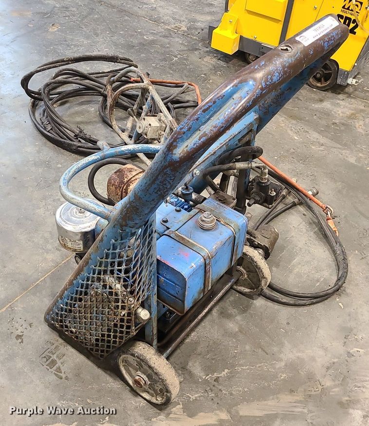 image for item MX9624 Concrete roller screed