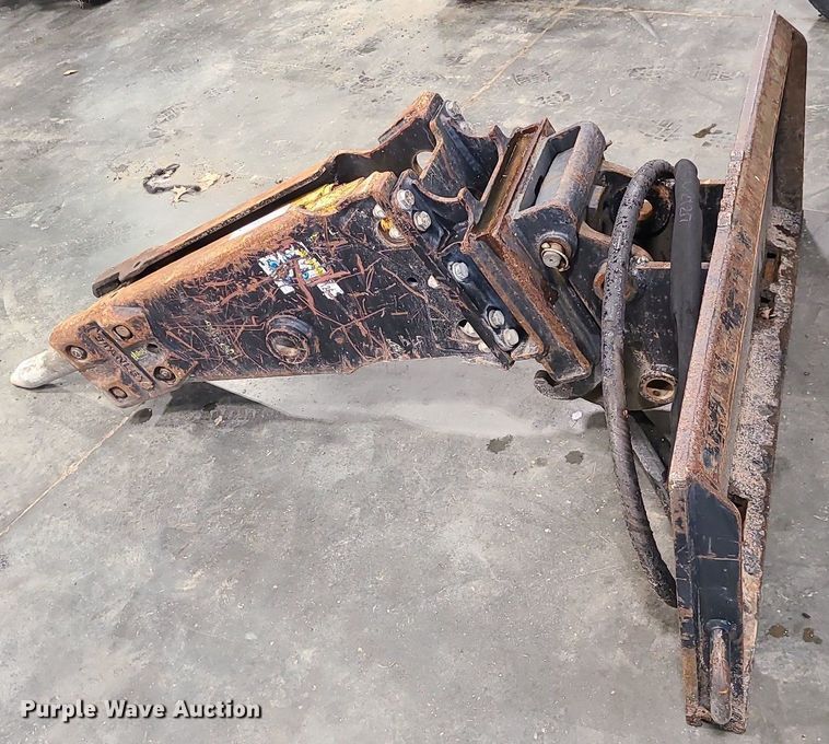 image for item MX9627 Stanley MB05  skid steer breaker