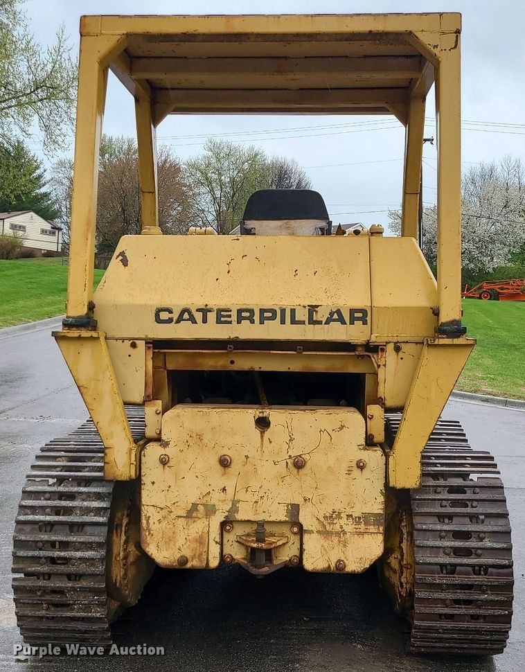 image for item MX9631 1970 Caterpillar 977K  track loader