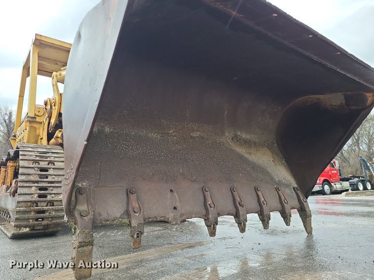 image for item MX9631 1970 Caterpillar 977K  track loader