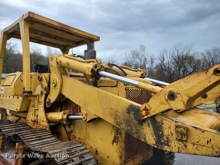 image for item MX9631 1970 Caterpillar 977K  track loader