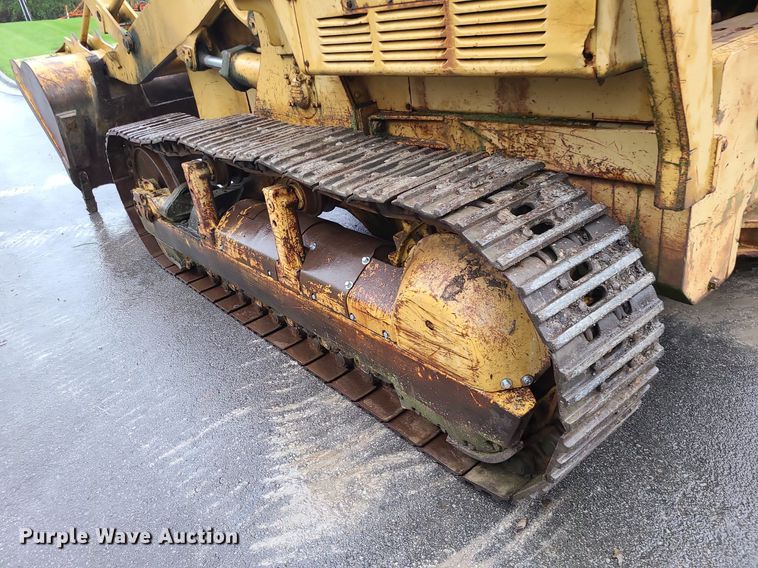 image for item MX9631 1970 Caterpillar 977K  track loader