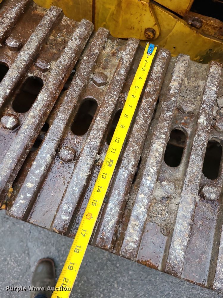 image for item MX9631 1970 Caterpillar 977K  track loader