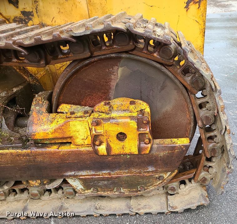 image for item MX9631 1970 Caterpillar 977K  track loader